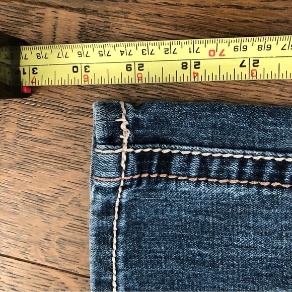 Seven7 Jeans - Picture 9 of 9